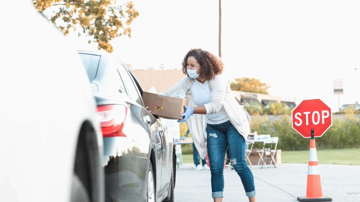 CentralTexasBBB's tweet photo. As disastrous effects of #WinterStormUri persist for Texans all over the state, the urge to help is increasing. 

#BBB shares some #WiseGiving tips to ensure your efforts are going where they're needed most. Click the link below to learn more. #BBBTips

https://t.co/nW6utdz6K3 https://t.co/J2ipdKWcCp