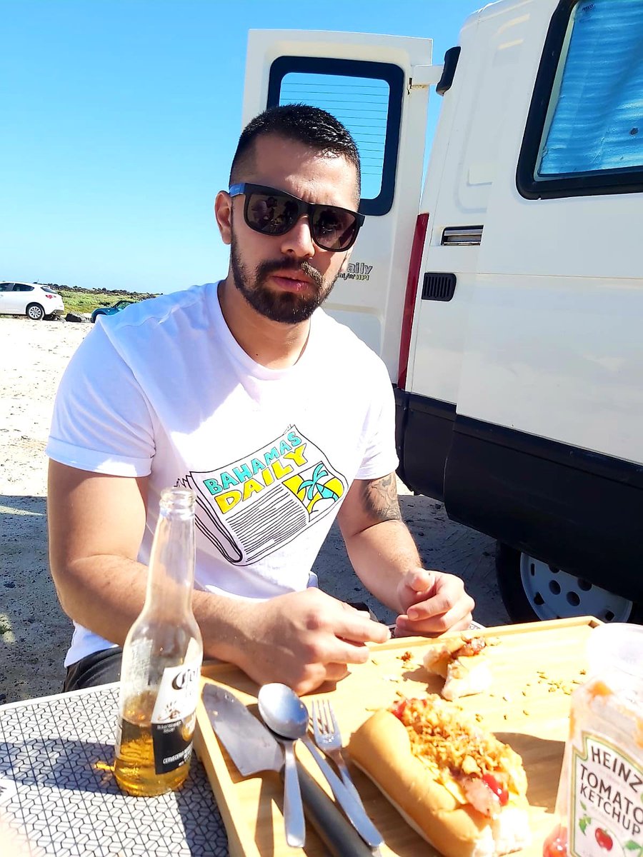 milton_chalarca's tweet photo. 😎🏝️ https://t.co/bsC19YfrLr