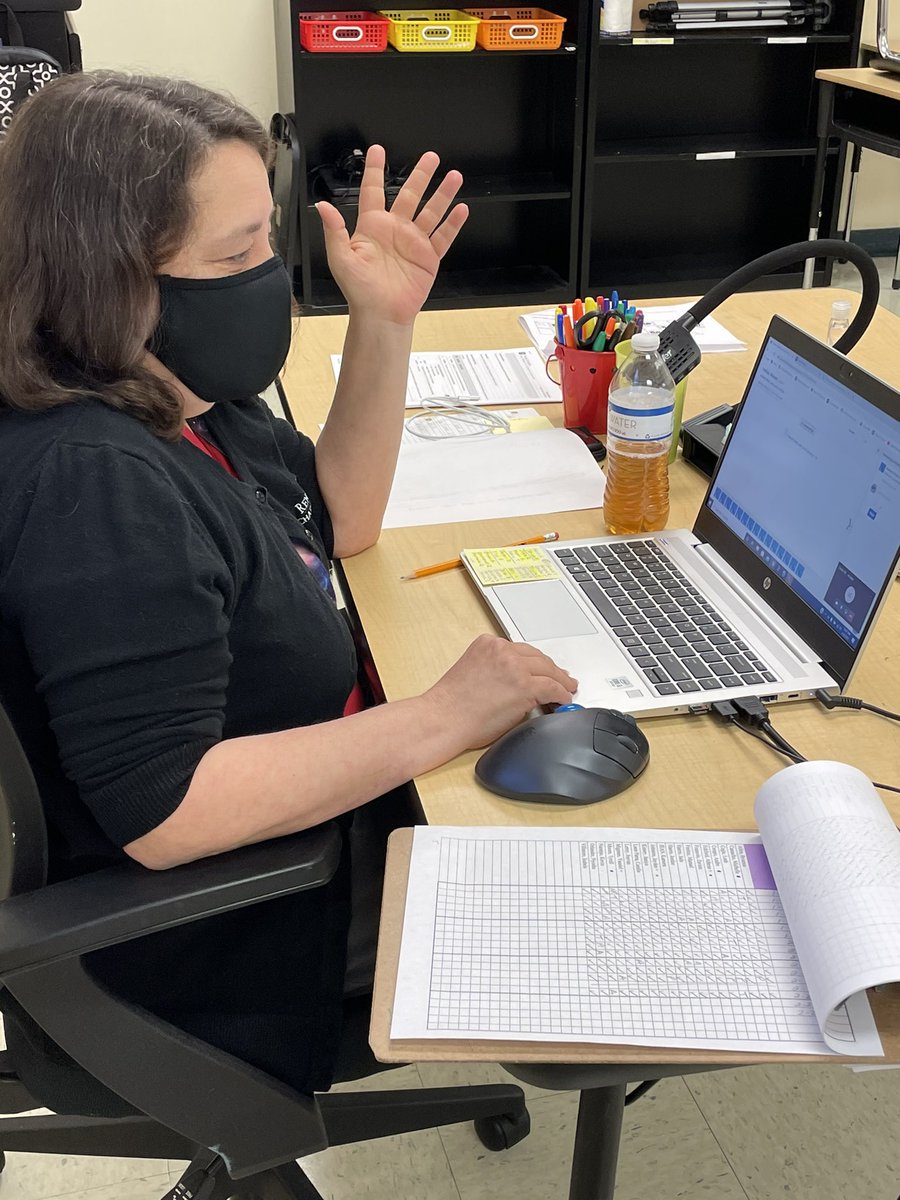 PinesPatriots's tweet image. 👀 checking in with Ms. Fletcher’s seventh graders. Students were caught working on their exit tickets and completing @prepworks. We can’t wait to hear all about the Revolution! @CSUSAhq @rwindlerfreitag 

#CSUSAProud #ProudPatriots #PatriotPride #Civics #PinesLife #FLCharter