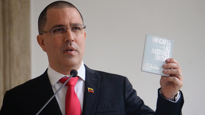 mippci_ven's tweet photo. 📢𝐀𝐬í 𝐥𝐨 𝐃𝐢𝐣𝐨🇻🇪
Canciller @jaarreaza: Exigimos respeto a nuestra Constitución, a nuestras leyes, y a las leyes internacionales 
Esperamos por una Europa que cumpla un rol constructivo no sólo para Venezuela, para América Latina y para el mundo
#VenezuelaPotenciaProductiva https://t.co/xNboW7QUxi