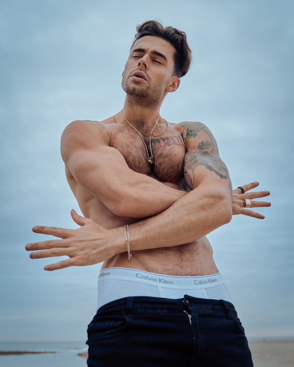 menscave7's tweet photo. Look Awesome T shirts Sale https://t.co/2MZgepxHXn #springbreak #springbreak2021 #springiscoming #highschool #college #springbreakmiami #springbreakdaytona #springbreakfortlauderdale https://t.co/ZYxnVqQ0Ye
