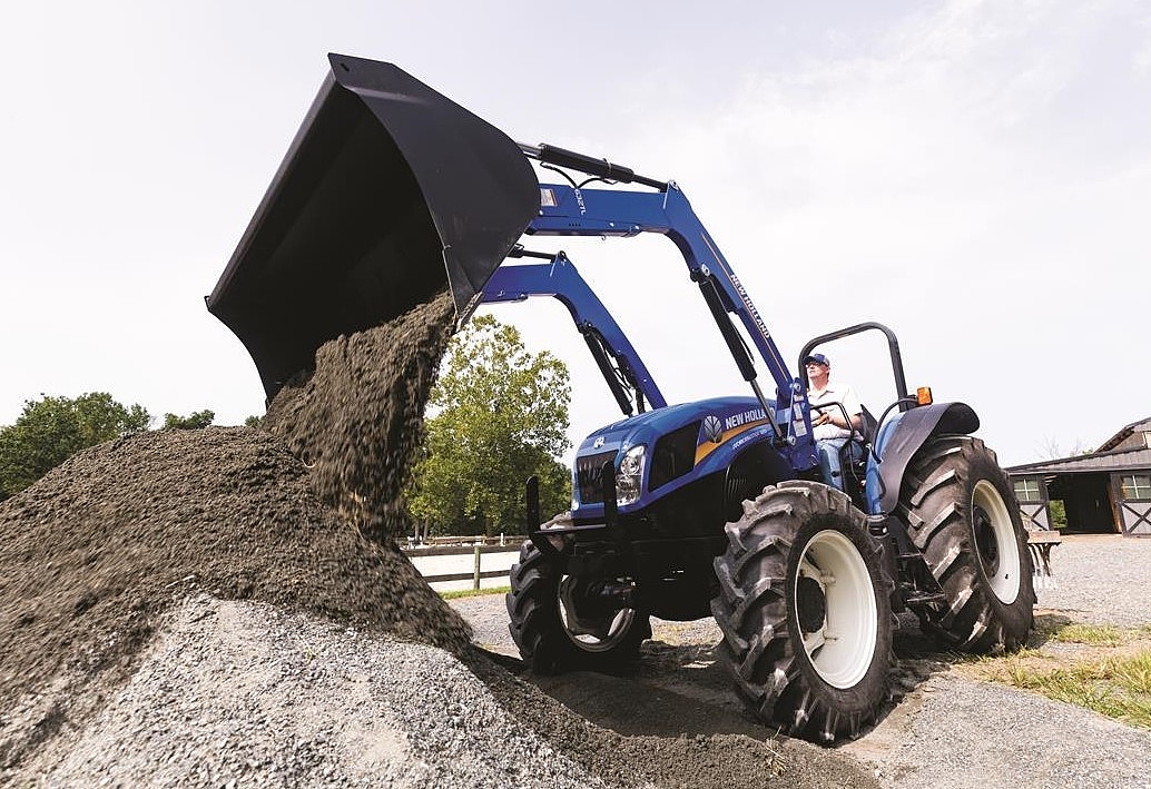 A WORKMASTER™ utility tractor helps you do more around your property with lower operating costs. Let us introduce you to this workhorse of a tractor. bit.ly/3pEgihR