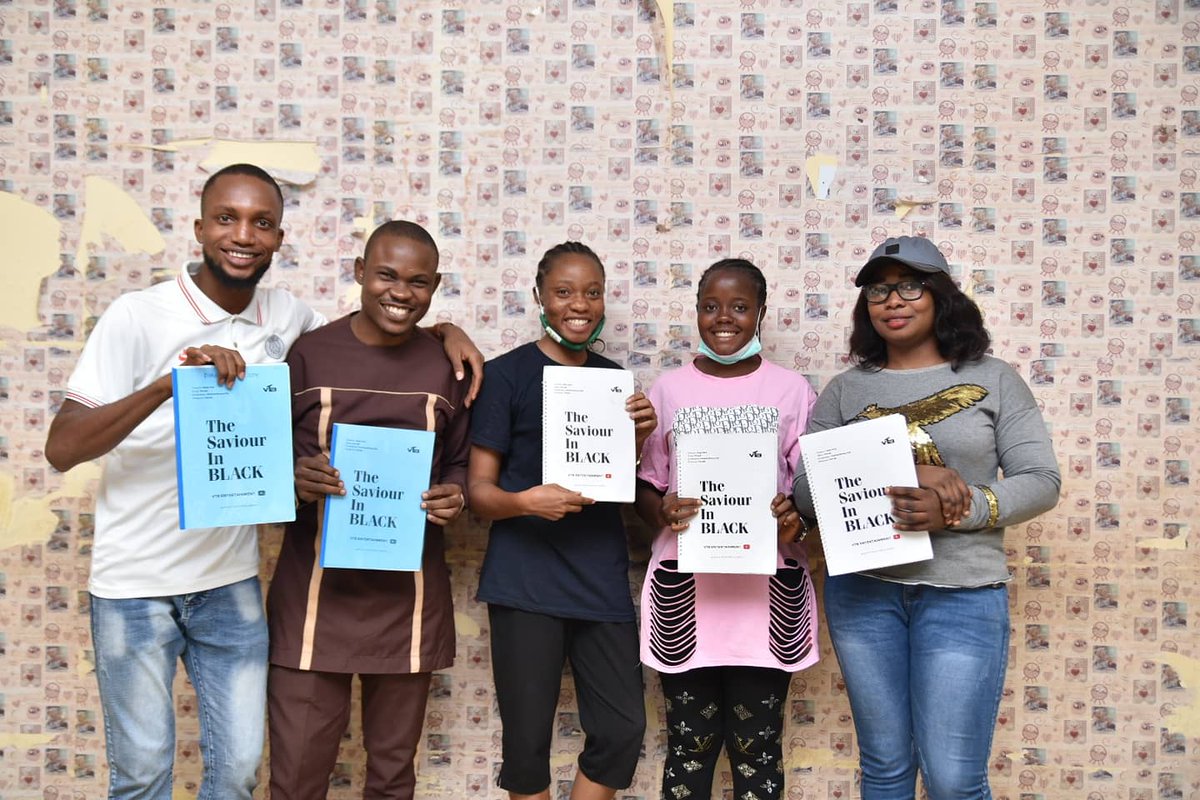 VTB_ENT's tweet photo. Script reading for @thesaviourinblackmovie.

Produced by @vinvae for @VTB_ENT

Co producer: Naya Nok
for  Nok pictures

#thesaviourinblackshortfilm #thesaviourinblack #thesaviourinblackfilm #shortfilm #womeninfilm https://t.co/GvD5xpbxaj
