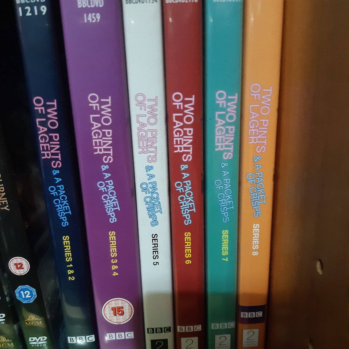 MattiFlint's tweet image. Love this! @decom619 😍

#TwoPintsIsTwenty @RalfLittle @Mellor76 🍻