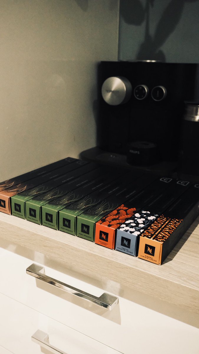 EmmaHiley2's tweet photo. Went a bit overboard with the Nespresso Order ๐
๐
#nespresso #nespressocoffee #masterorigins #nespressocapsules #fujifilm #fujifilm_xseries #fujinon1680mmf4 #nespressoworldexplorations @NespressoUK https://t.co/8haDKg3qU2