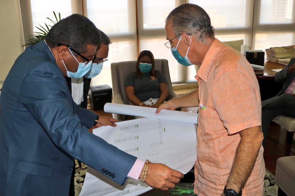 InadehOficial's tweet photo. El DG encargado del INADEH @BasoEury y el alcalde @joseluisfabrega se reunieron para coordinar el desarrollo del centro de formación profesional en los terrenos del Parque Municipal de Panamá Norte para el beneficio de los panameños que residen en esta área del distrito capital. https://t.co/CWvLgMmyfE