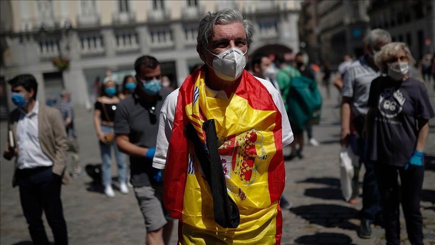 DiarioElipse's tweet photo. 🇪🇸 | El gobierno de #España anunció la extensión del estado de emergencia por la pandemia hasta mayo. https://t.co/OYMTWi4ct4
