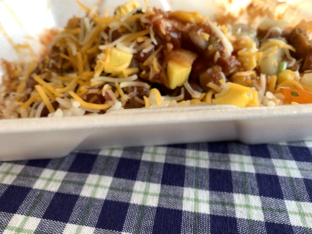juliepile's tweet photo. Always good to stop back "home" at @StephensElemKY  and visit with the amazing staff there.  Brings back wonderful memories.  Thank you for the invite @laughwithchad! The Hawaiian Bowl was delicious! Mexi-Q Food Truck.
#Twuzz #AlwaysAStinger #BooneNation
@Boone_County @ksbanews https://t.co/9KanmV3Sos