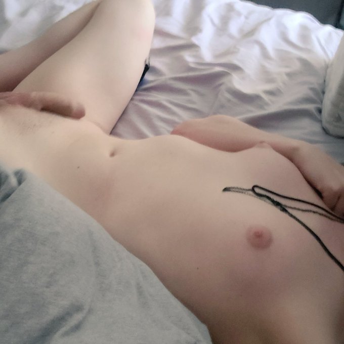 Morning Jade https://t.co/2jBpviYzal