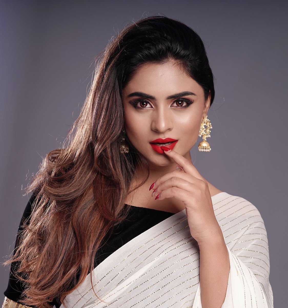 Deepikadas tweet media