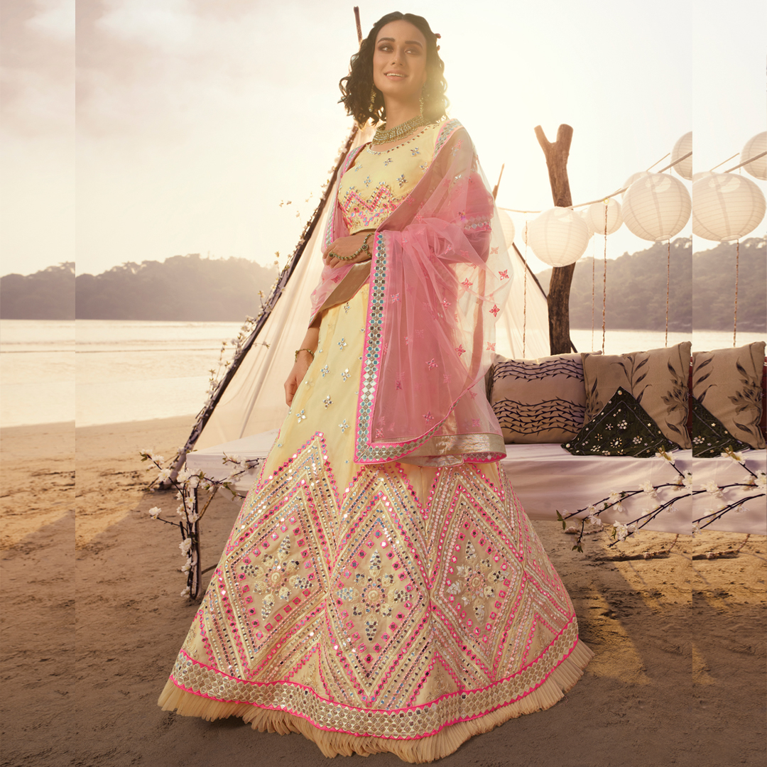 FabjaIndia's tweet photo. New Arrival Elegant Traditional Organza Lehenga Choli......
Leave us a message or reach out on Whatsapp +919265161232..........
Visit :https://t.co/U4arTxEVl5
#Fabja #shadi #dulhan #dulhanwear #bridalwear  #weddinglehenga #weddingcouture #bridalgown #bridaldress #fancy https://t.co/rqZQV23wId