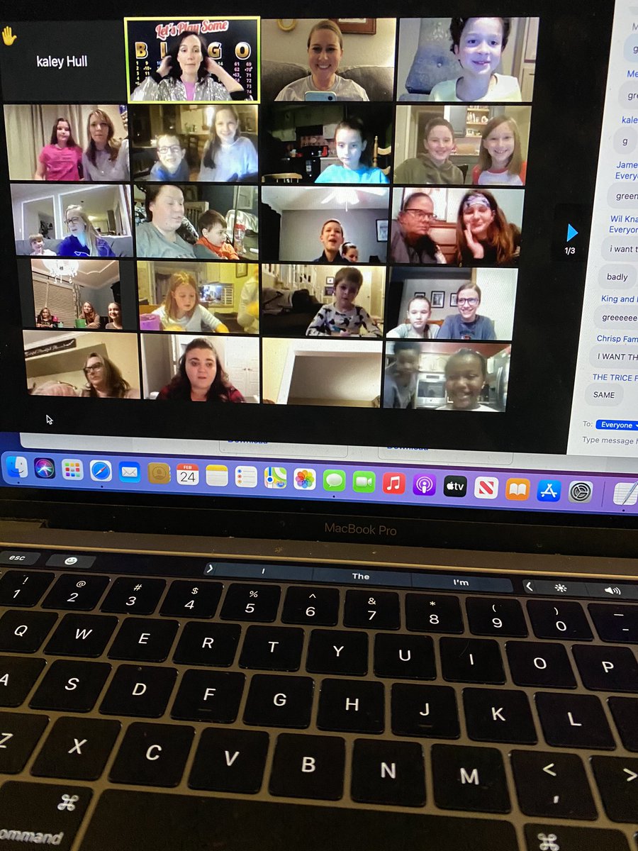 Great *knight* of bingo with <a href="/BHKnights512/">Rhein Benninghoven Elementary</a>! Thanks <a href="/BenninghovenPTA/">Rhein Benninghoven PTA</a> for organizing such a great event, it was fun to see everyone’s unmasked faces ☺️🤗 #BHSticksTogether