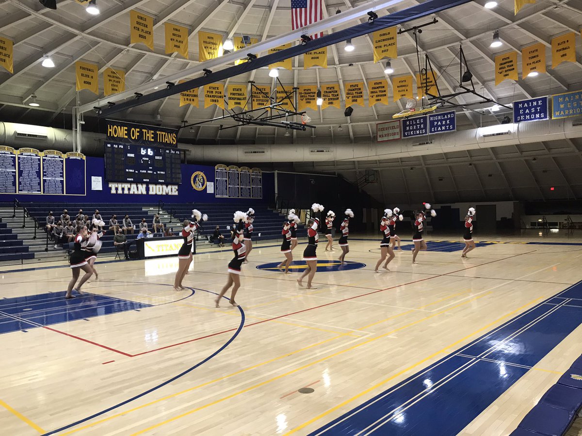 Hawkettes in action tonight at GBS. Very well run and organized! Great job, ladies!! #MSHawkpride #207Now
