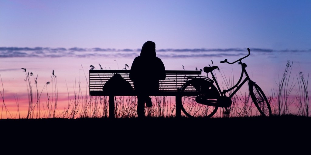 friendsfor_good's tweet photo. Did you know 3 million Australians are currently experiencing #loneliness? Join us on 15 March 2021 as we unpack a #friendsforgood  report into the complex issues of loneliness. Online symposium tickets here https://t.co/qAtwvi6ovz https://t.co/6o8iHHS9Zo