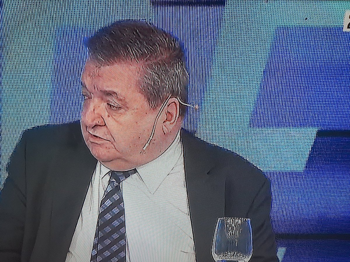 omar_urso's tweet photo. Clarisimo el el Dr @jramospadilla
"solo le pido a Alberto que use la constitucion", "mantener #PresosPoliticos es una inmoralidad"
"Hay que intervenir el poder judicial de la Pcia de Jujuy"
#LosMailsDeMargarita
#ConLaTuyaSiSePuede https://t.co/0BzzEwvRho