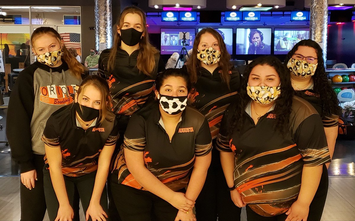 oriolebowling's tweet photo. Augusta Varsity Girls are REGIONAL CHAMPIONS and STATE BOUND! Congratulations, ladies! ❤🎳

Individual awards will be announced later in the week. https://t.co/ONz77pavMP