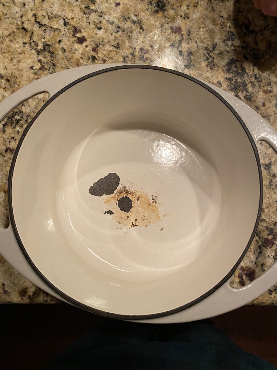 chrissytaubs's tweet photo. @LodgeCastIron I love this Dutch oven but the paint started peeling while I was making a red sauce tonight! 🙁 sad https://t.co/IvSgv3TaHC