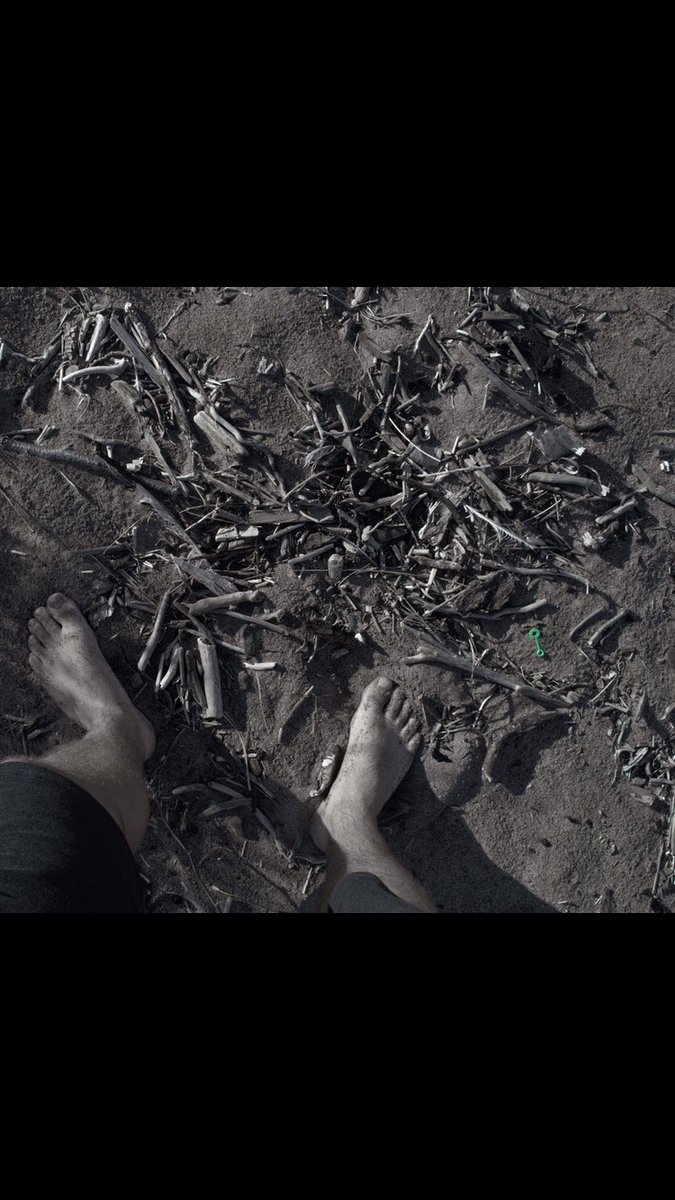 KeepDuluthClean's tweet image. Can you spot the litter?