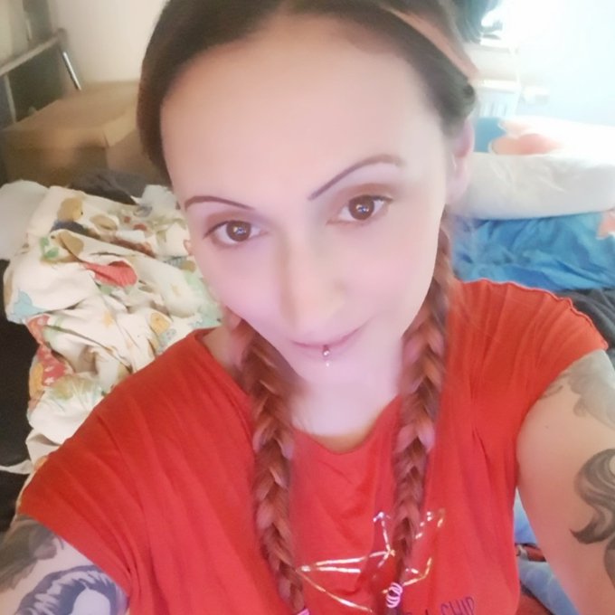 #NeuesProfilfoto https://t.co/ckd57MSZOo<a href="/tag/neuesprofilfoto"class="tags">#NeuesProfilfoto</a>