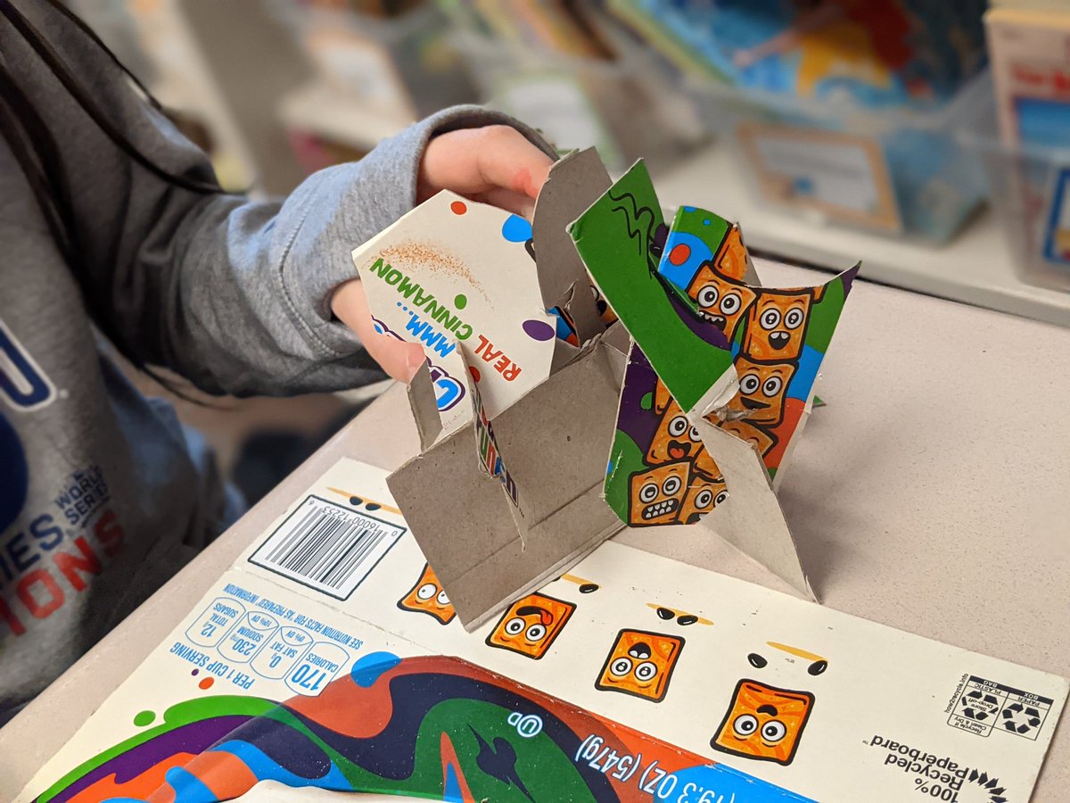 SMocKroom's tweet photo. DECONSTRUCTED CEREAL BOX SCULPTURES!
It has been super challenging coming up with different modes of art making while following guidelines and staying safe.#3grade #artclass really great use #DesignThinking and #problemsolving and #constructing ❤️
@SanbornTigers @D15Schools https://t.co/op6sH2q0Z9