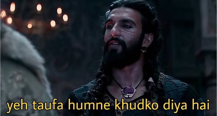 YassiYatt's tweet image. Modi after making stadium after his own name. 🤔
#FarmsAreNotStadiums