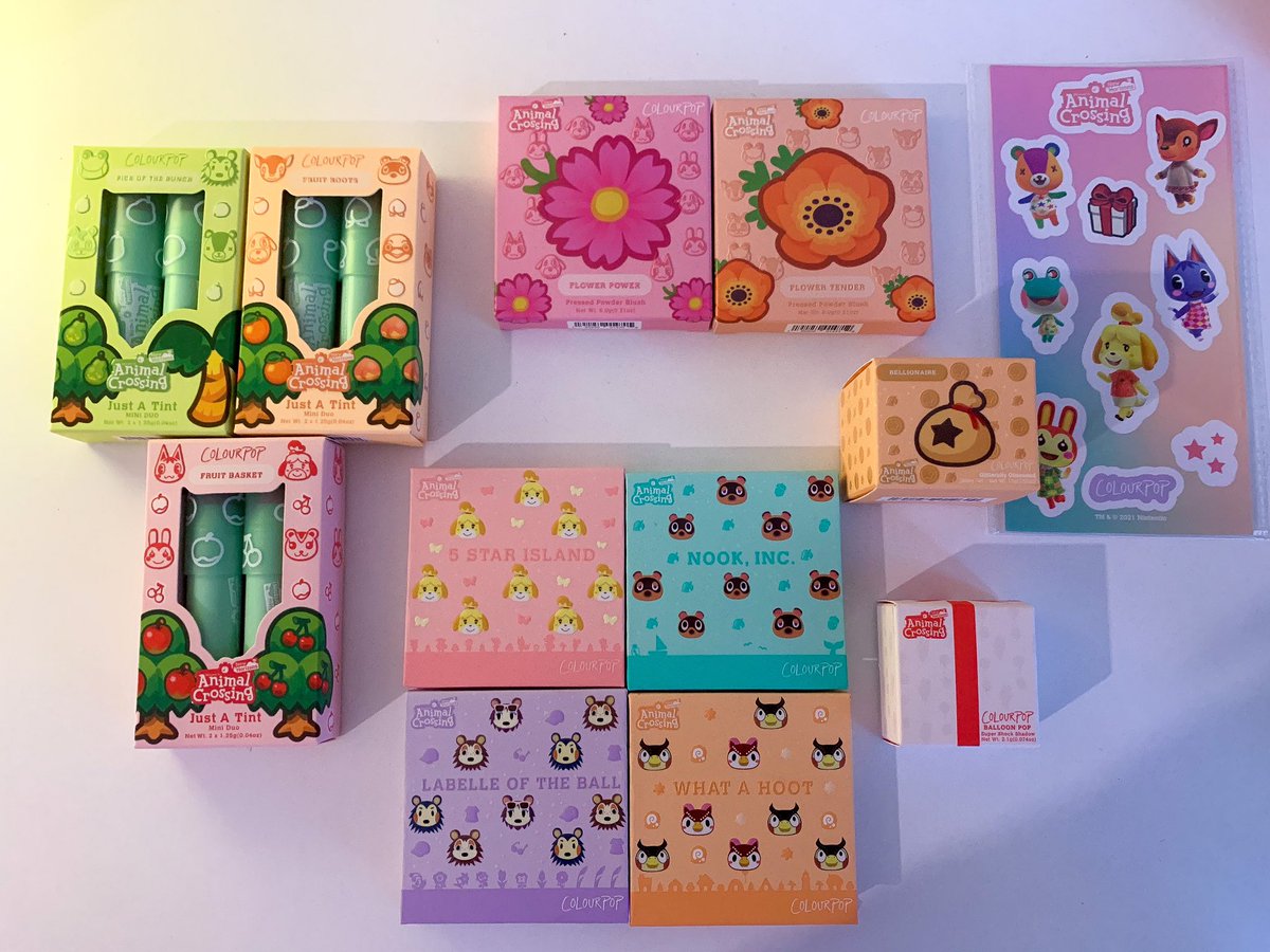 iammiffyy_'s tweet photo. So lucky to be able to get the full collection @ColourPopCo 🥳 #colourpopxanimalcrossing #colourpopanimalcrossing #animalcrossing #animalcrossingnewhorizons #acnh #makeup https://t.co/nvZMk5aKxS