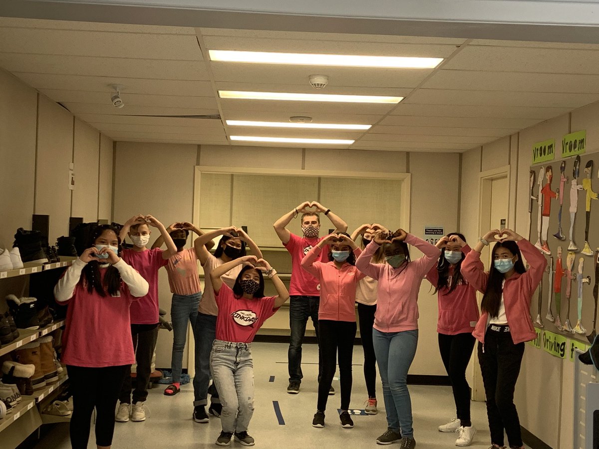 Rieger’sDaytimeFam🔥 tweet media