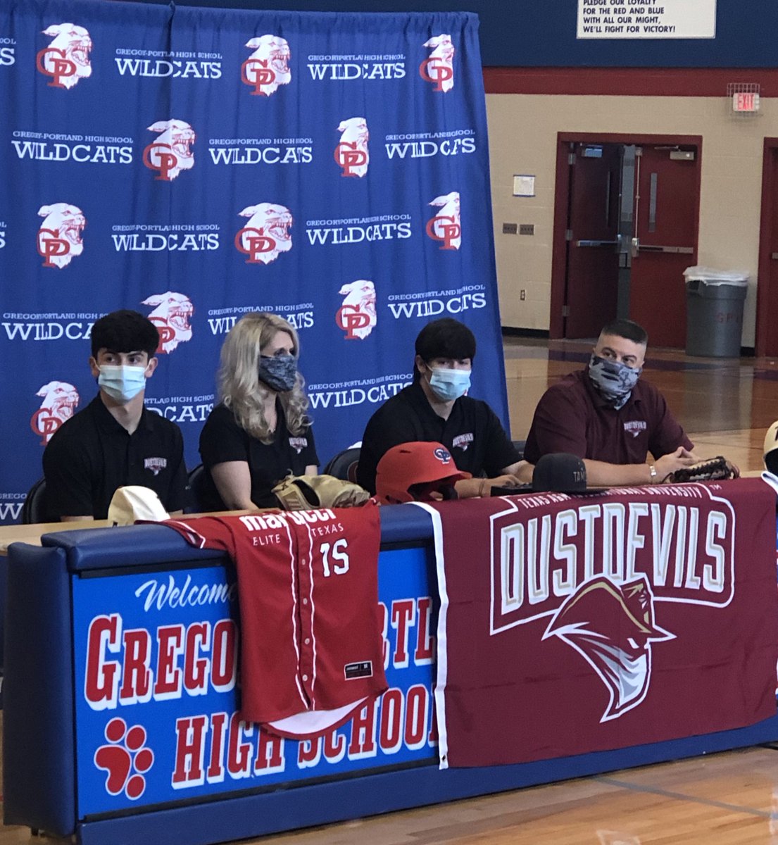 GPWildcatBsbl's tweet photo. Congratulations to P/OF Braeden Talamantez for signing his NLI with Texas A&M International today. Weโre proud of you! #NextLevel https://t.co/gjbSFpdNlg