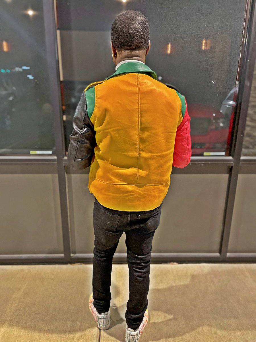 KdStackzWorld's tweet photo. God Made Me Important, My Mama Didn’t Get That Abortion🙏🏾💚💰
#LongLiveJay5 #LongLiveTommy #LongLiveBank🏦 #RipMama🙏🏾 #LongLilMontae #FreeDdog #HappyStackzDayToMe💚💰 https://t.co/tzR9JuuaiN