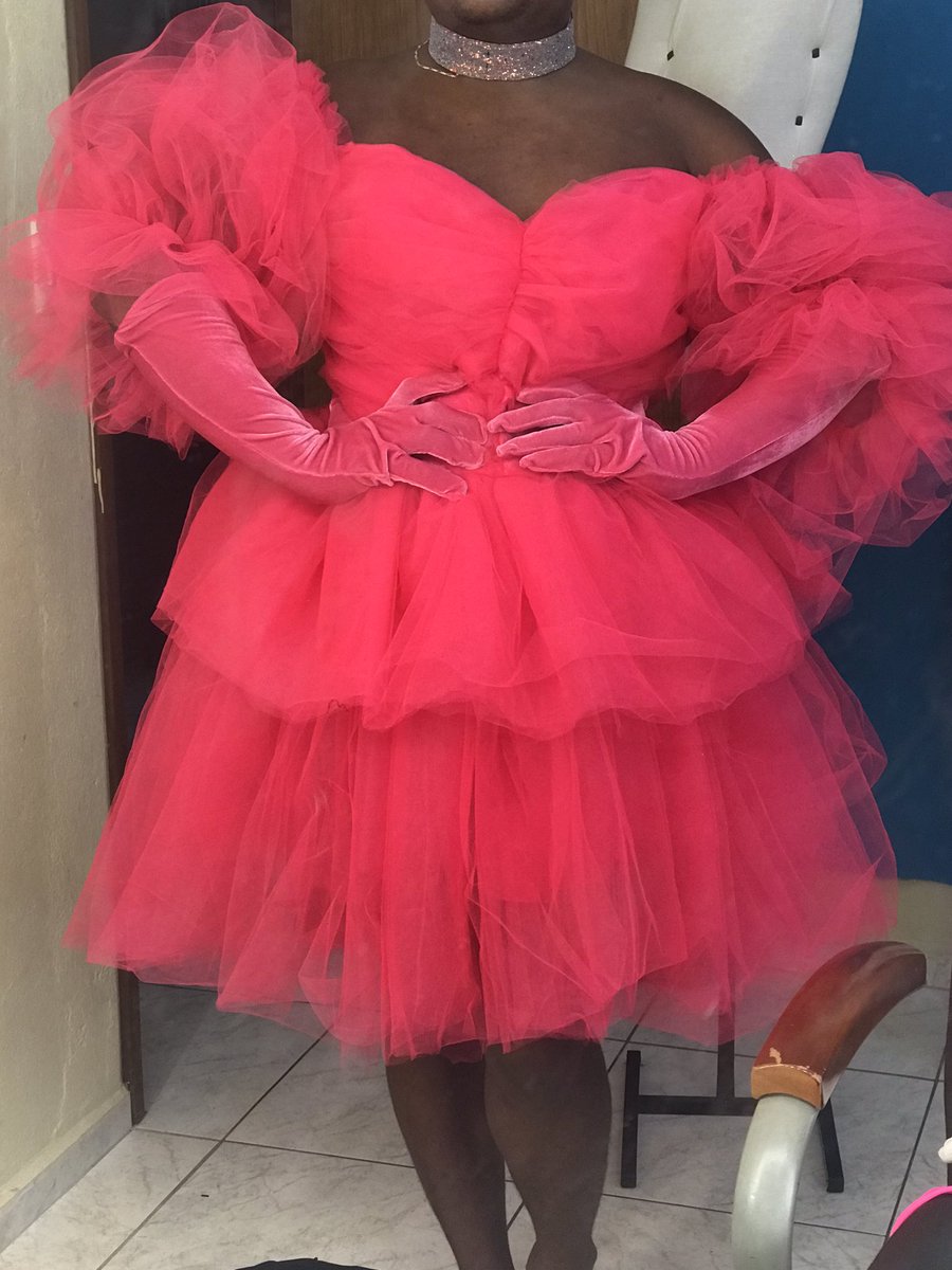 manequeen10's tweet photo. E esse debut baby drag 😍🌸 https://t.co/1kDNzwZ7Hb