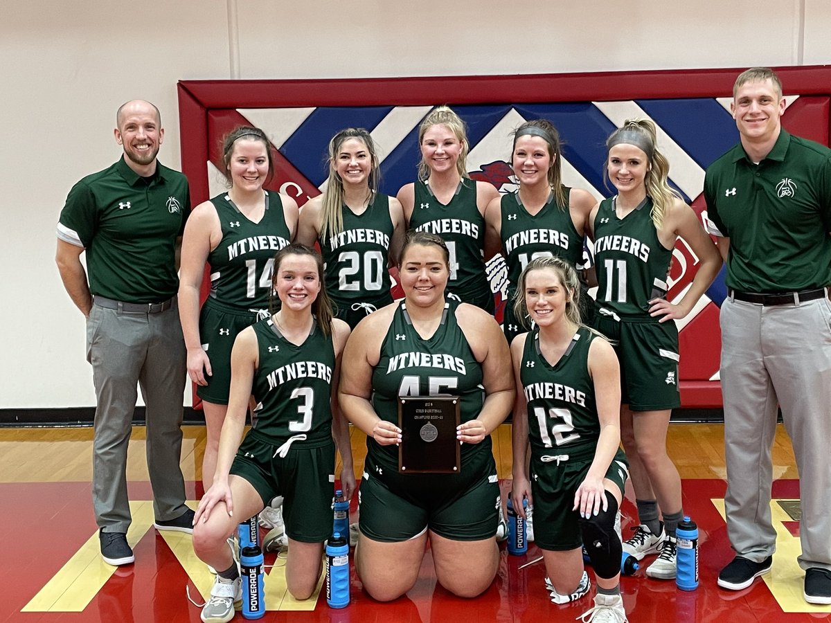 MVHighSchool's tweet photo. Congratulations Ladies!!!! We’re proud of you!!  @MtneerGBB https://t.co/igAyTDun5y