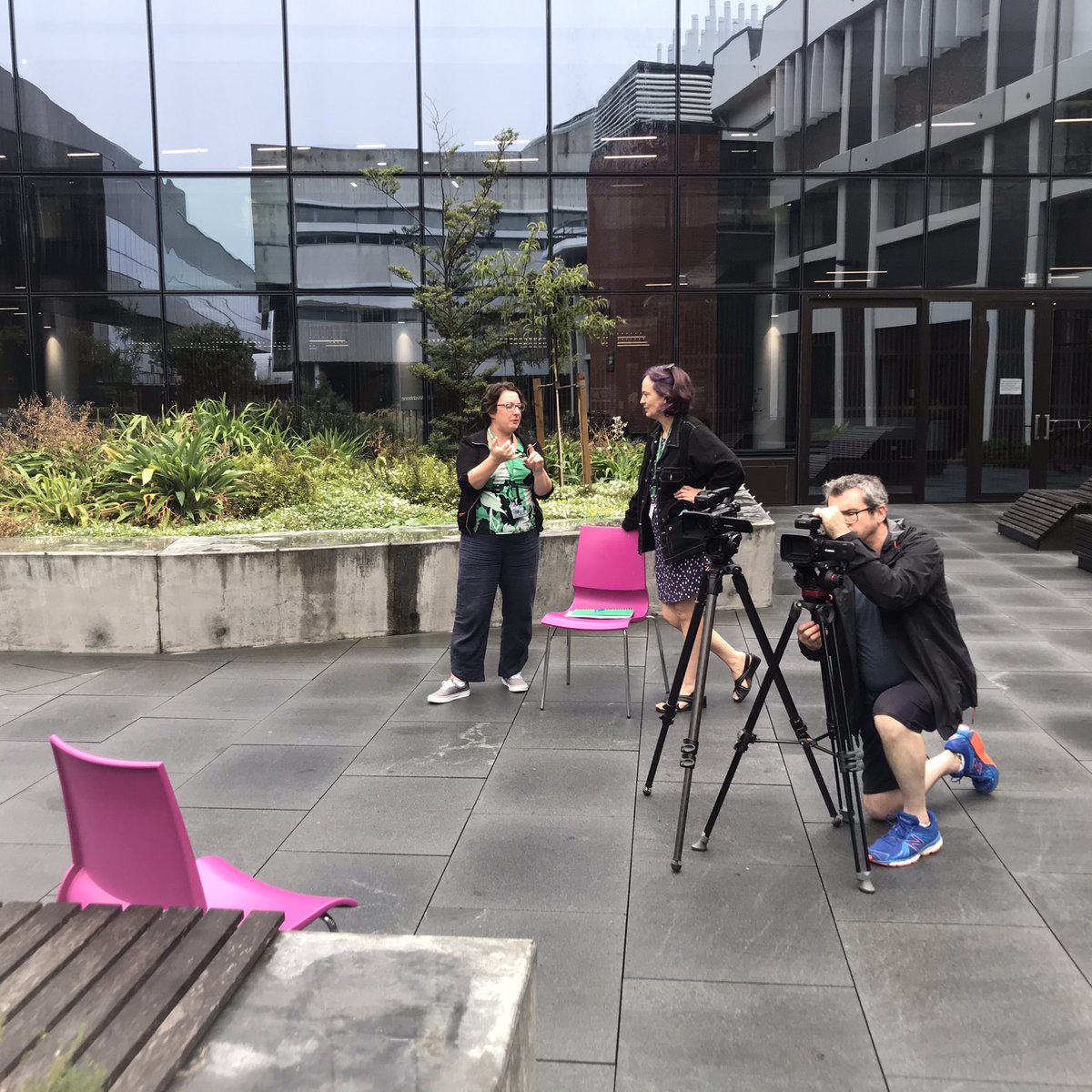rhiansalmon's tweet photo. Filming with @scieVUW @RKPriestley @DrSJNZ @StevenCCochran I do love working with these folk. https://t.co/FXhN90yc9d