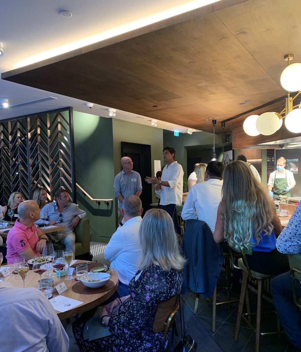 Melb_Chamb's tweet photo. Thanks to our members for joining us for a special #MCC evening at the 2021 @AustralianOpen men’s semi-final. Lovely to share a superb meal &amp; great company, &amp; hear from tennis legend Mark Philippoussis before the big match. We can’t wait to hit the court next year &amp; do it again! https://t.co/0oDrz0BLDg