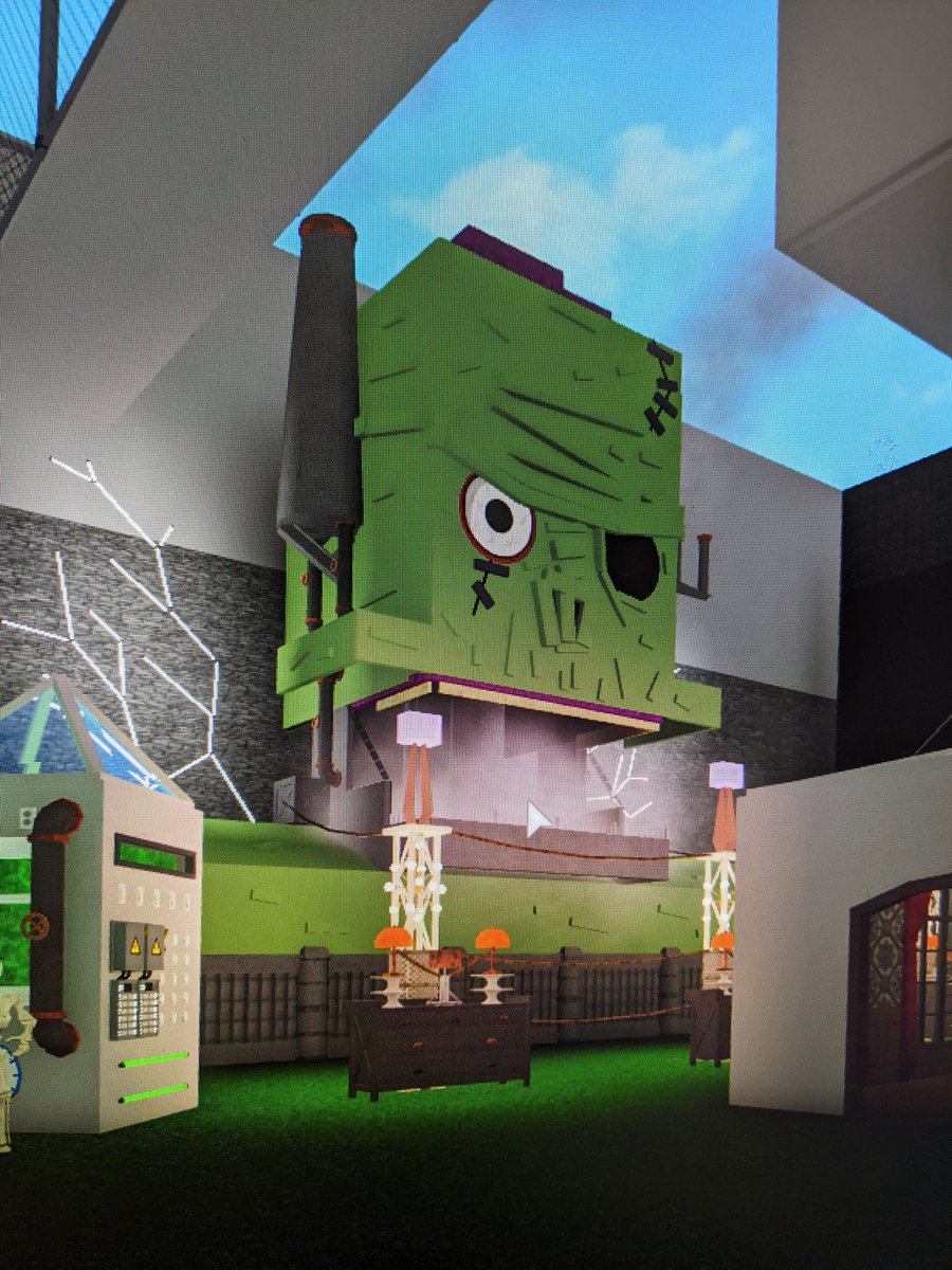 𝕲𝖍𝖔𝖘𝖙𝕽𝖎𝖉𝖊𝖗𝕮𝖆𝖘𝖍 Blm On Twitter I Have Officially Quite Possibly Made The Biggest Bloxburg Statue Ever I M Using It For My Frankenstein Haunted House And I Hope He Ll Be A Real Show - how to make a haunted house in roblox bloxburg