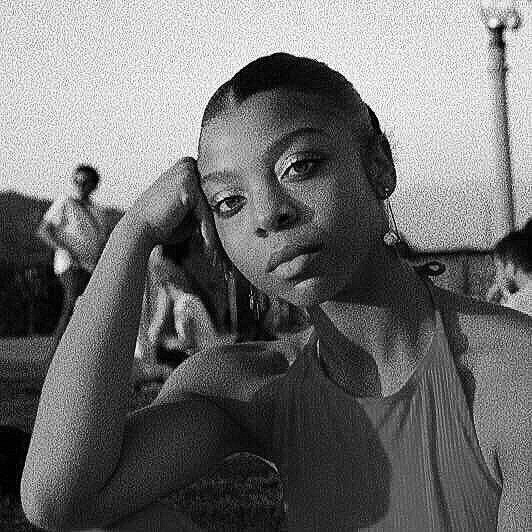 SolCinemaCafe's tweet photo. Now at the Virtual Sōl Cinema Cafe!

OUR RIGHT TO GAZE: BLACK FILM IDENTITIES

In this collection of six shorts, filmmakers gaze at themselves and their world, attempting to make sense of what they see reflected back. Stream at https://t.co/fKY50RjhVJ https://t.co/ClWNu3b7ri