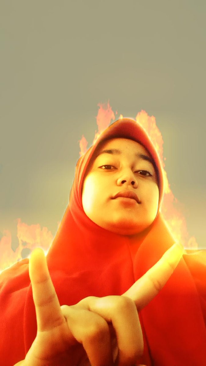 mjhdaa's tweet photo. Gara gara kamu panas panasin terus,sekarang aku jadi kebakar🔥 https://t.co/mT6eG1dypM