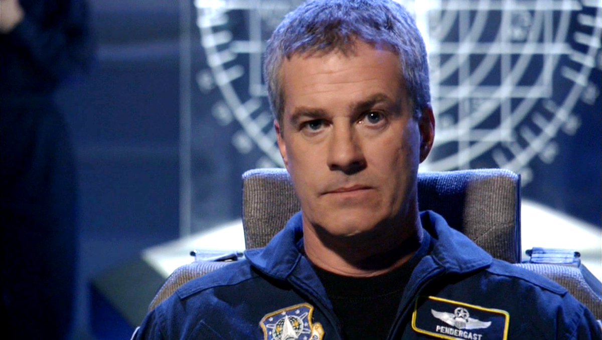 atlantistvru's tweet photo. Happy #Birthday to #actor #BarclayHope (@BarclayHope1) (1958), #Stargate #SG1 Colonel #LionelPendergast!!!

https://t.co/4TeHvlwbNx
https://t.co/A7dYECo77t
https://t.co/IBOlgzxjta

#StargateSG1 #gueststar #HappyBirthday https://t.co/9odHuV6qhk