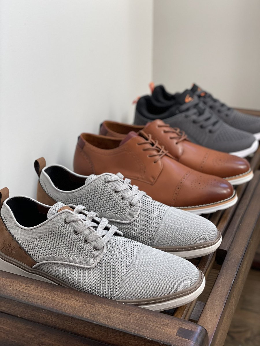 Shopsoled's tweet photo. The new men’s “Oxford” is a new favorite! Light-weight with the white sneaker sole makes for a comfortable Spring/Summer shoe.

Light gray in color with brown accents. TTS
$44 sizes 7.5 - 13 available 
#shopsoled #soledmensshoes #dressycasual

https://t.co/TpLJ8DSH6X https://t.co/qBkbsqtldl