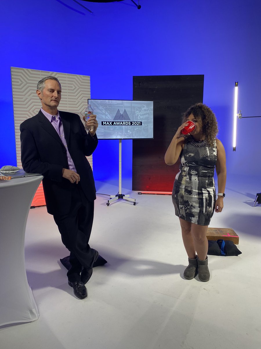 amapdx's tweet photo. That’s a wrap! A BIG round of applause for everyone who entered this year’s MAX Awards! #AMAMAX #KeepPortlandCreative https://t.co/XsSJ0rxDXP
