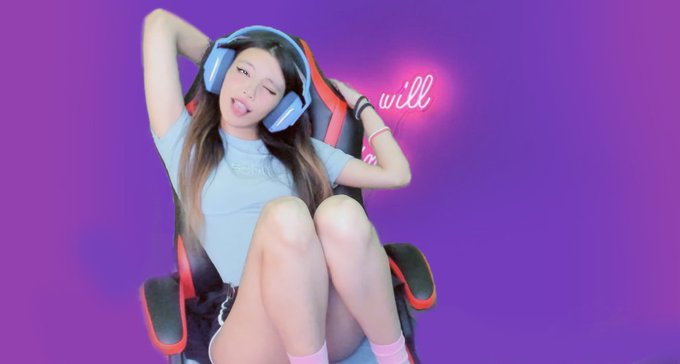 Ontan!!?? les mando uber a mi stream o que? OwO
https://t.co/lluM3Mf1Rh https://t.co/mgu38kkVi9