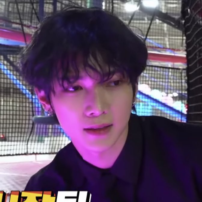 KYSFILE's tweet image. sheesh he's so fine