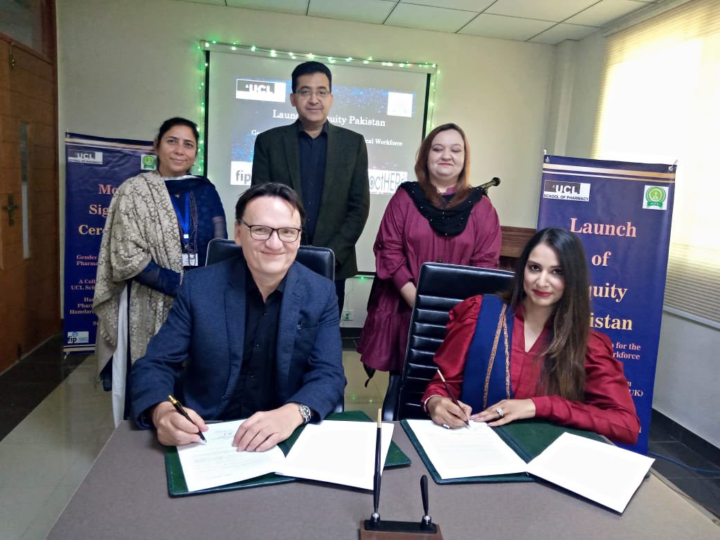 NadiaBukhariUCL's tweet photo. Launch of Equity Pakistan 🇵🇰 🇬🇧 : a collaboration between @School_Pharmacy and @HamdardUni  supported by @pkBritish @FIP_org #EquityRx #PharmacyWorkforce 💊💊 https://t.co/iOFUfM3kFA