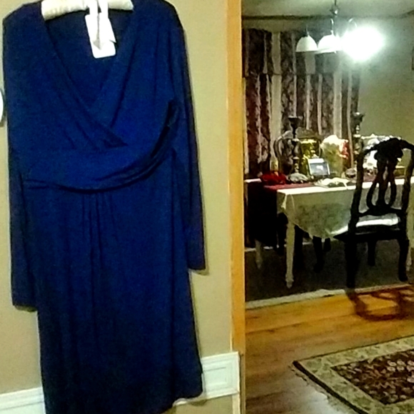 meerhan's tweet photo. So good I had to share! Check out all the items I'm loving on @Poshmarkapp from @DeliaIngersoll1 @nasc_claudia #poshmark #fashion #style #shopmycloset #olgyn #glamourempire: https://t.co/2U4LVAkh5l https://t.co/Y0jnL6yuuA