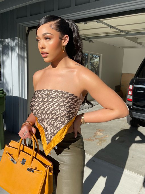 be you, do you, for you 💛 https://t.co/FBXmnTUd0w