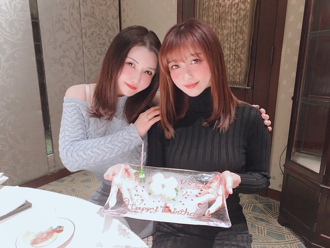 ひびたんお誕生日おめでとう?
一緒に中華美味しかったね?❤️❤️
優しさの塊だしオシャレで可愛くて
いつまでもラブいです????

※6時からご飯 https://t.co/KLHlwrWX35