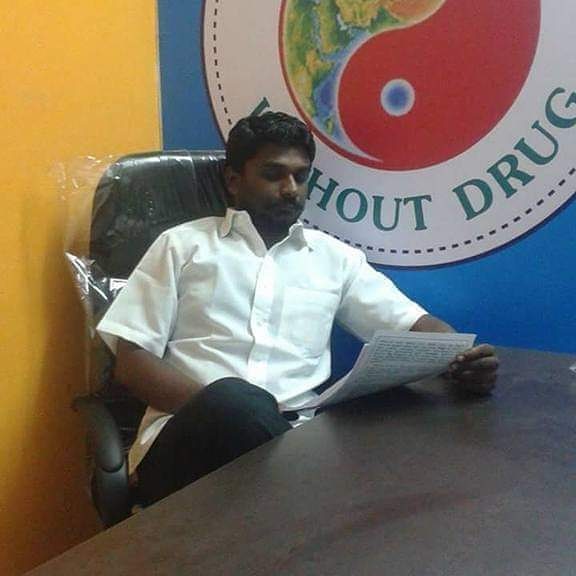 elvinrajasingh's tweet photo. #Modiji_DontForceDKVsStaySC
போராட சொல்லி கொடுத்தது
செல்வா பாண்டியர்,கி.சாமி
நம் இலக்கு அடையும் வரை
போராடிகொண்டு இருப்போம்.
யாருக்கும் சால்ரா அடிக்காமல்.
பட்டியல் வெளியேற்றம் வேண்டும்
#removeusfromschedulecaste https://t.co/0DhH6jdYIQ