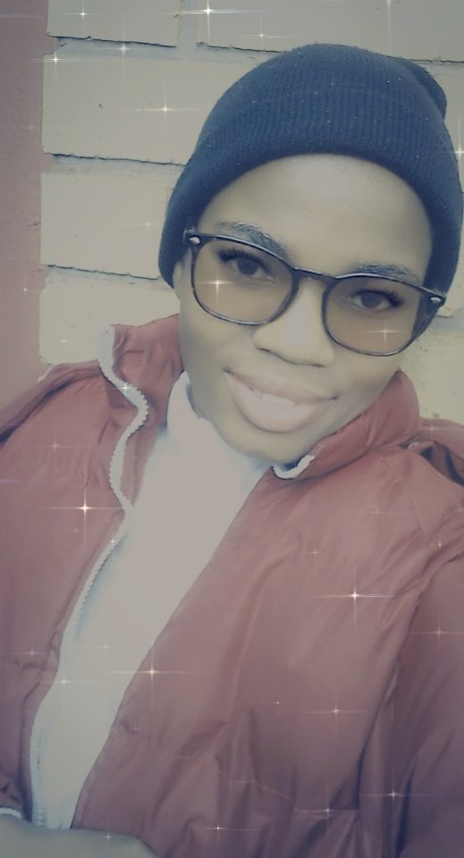 temlaba's tweet image. Feeling beautiful 🍓❣️