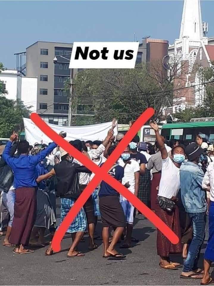 kothanpt's tweet photo. Myanmar Military Juntas hired them with 5,000 Ks per day for a person to create VIOLATION against Myanmar Police Force and to deceive UN and the world that Burmese people do so..
Remember we never violate. We protest peacefully. If you see Violation, it's not us. https://t.co/OUQeHsNKrE