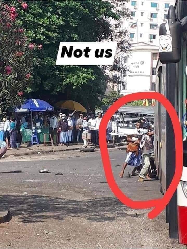 kothanpt's tweet photo. Myanmar Military Juntas hired them with 5,000 Ks per day for a person to create VIOLATION against Myanmar Police Force and to deceive UN and the world that Burmese people do so..
Remember we never violate. We protest peacefully. If you see Violation, it's not us. https://t.co/OUQeHsNKrE