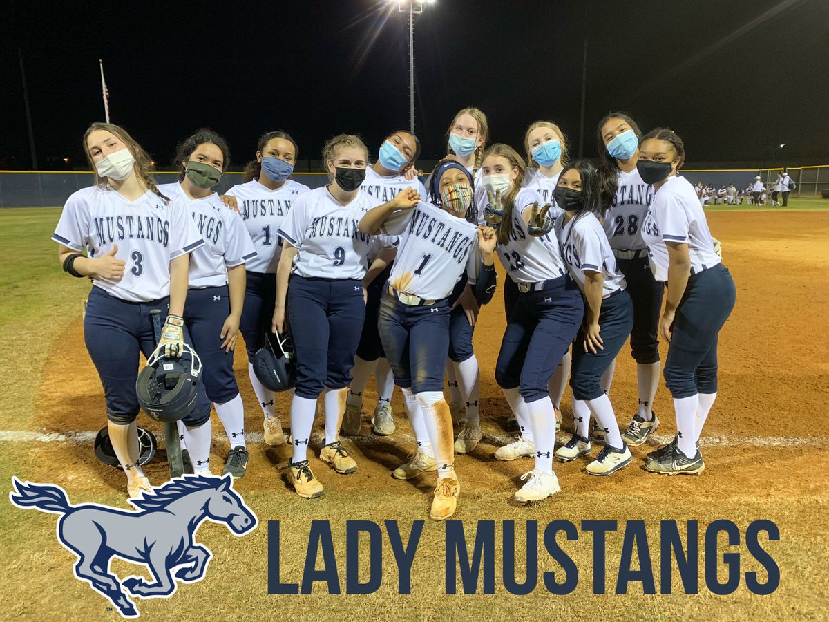 So proud of em!!! Off to a great start in  district with a win over Kempner!  #driveitlikeyoustoleit #looksgoodonem #justwinbaby